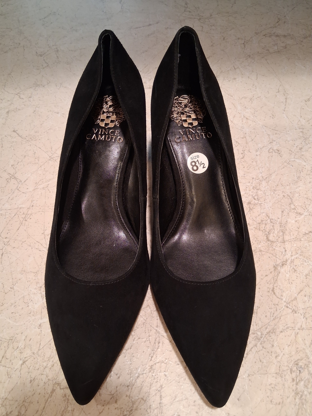 Vince Camuto Women's Black Pointed-Toe Pumps